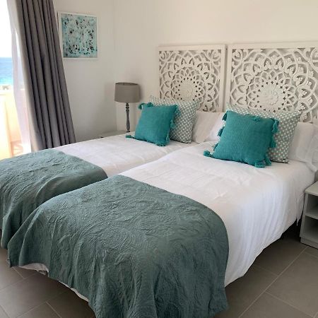 Apartamento en Playa Santo Tomas Es Migjorn Gran Exterior foto