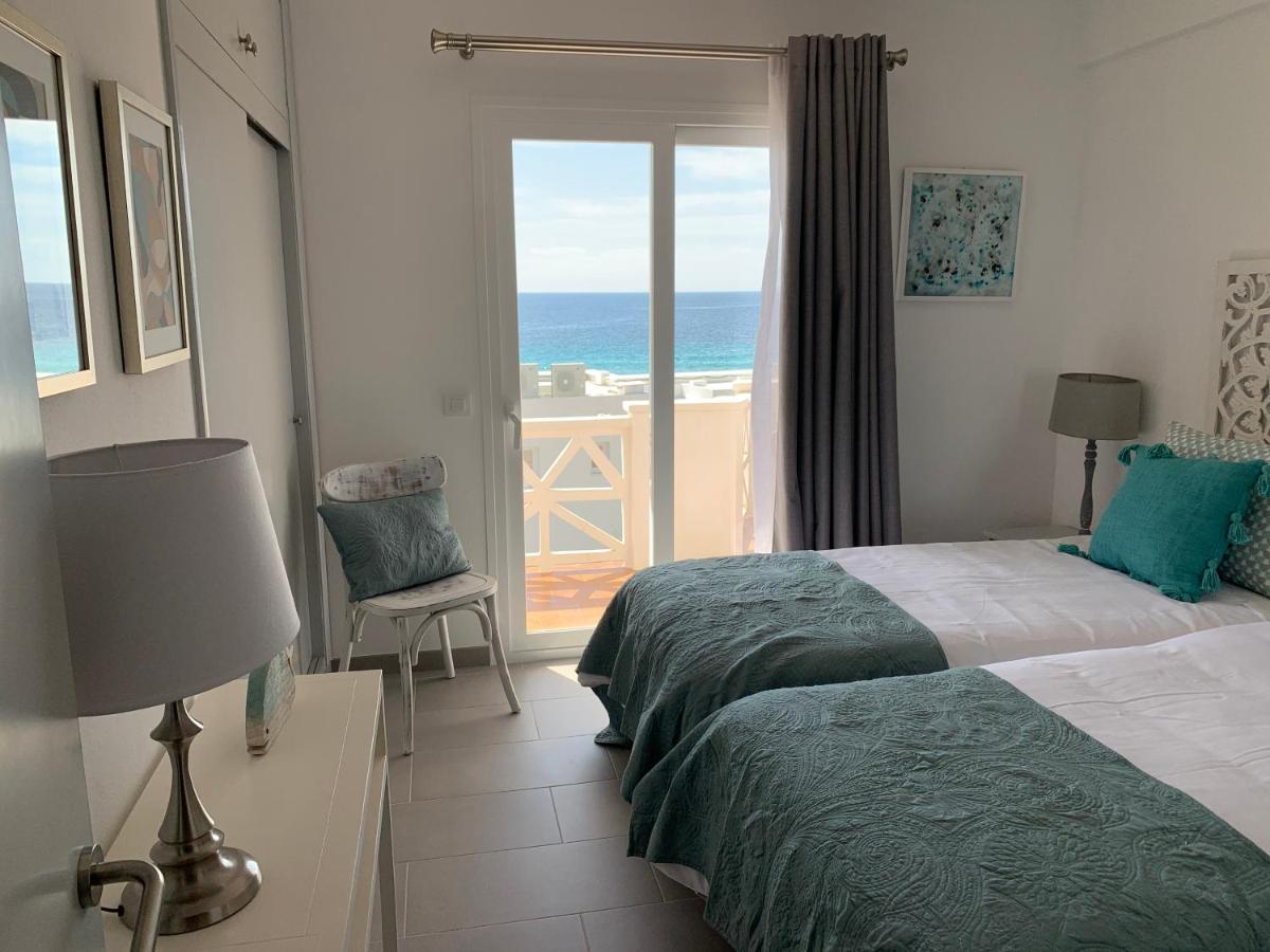 Apartamento en Playa Santo Tomas Es Migjorn Gran Exterior foto