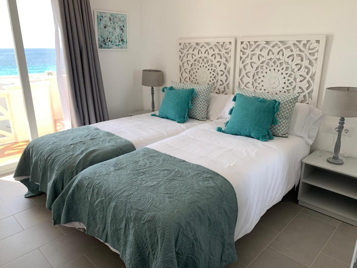 Apartamento en Playa Santo Tomas Es Migjorn Gran Exterior foto