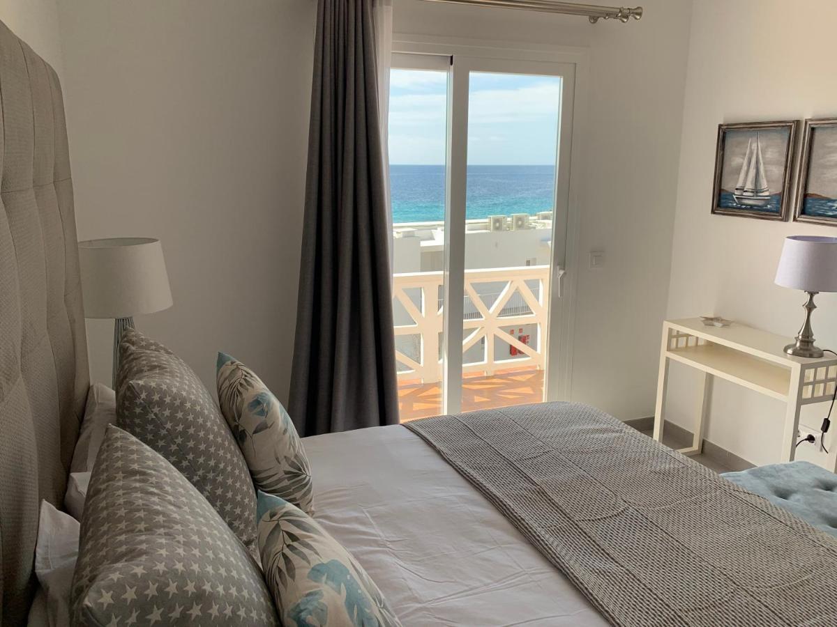 Apartamento en Playa Santo Tomas Es Migjorn Gran Exterior foto