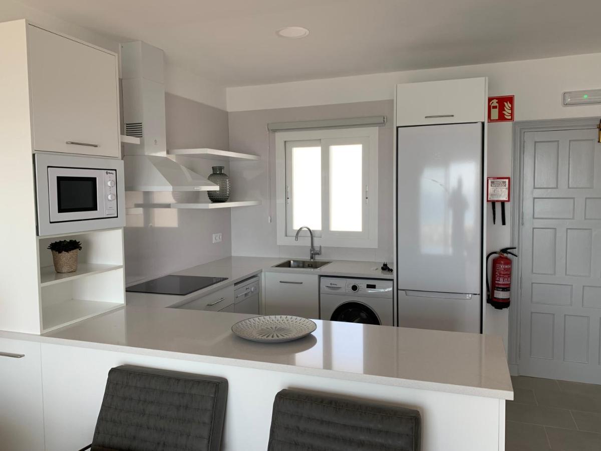 Apartamento en Playa Santo Tomas Es Migjorn Gran Exterior foto