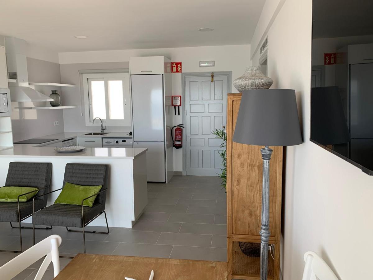 Apartamento en Playa Santo Tomas Es Migjorn Gran Exterior foto
