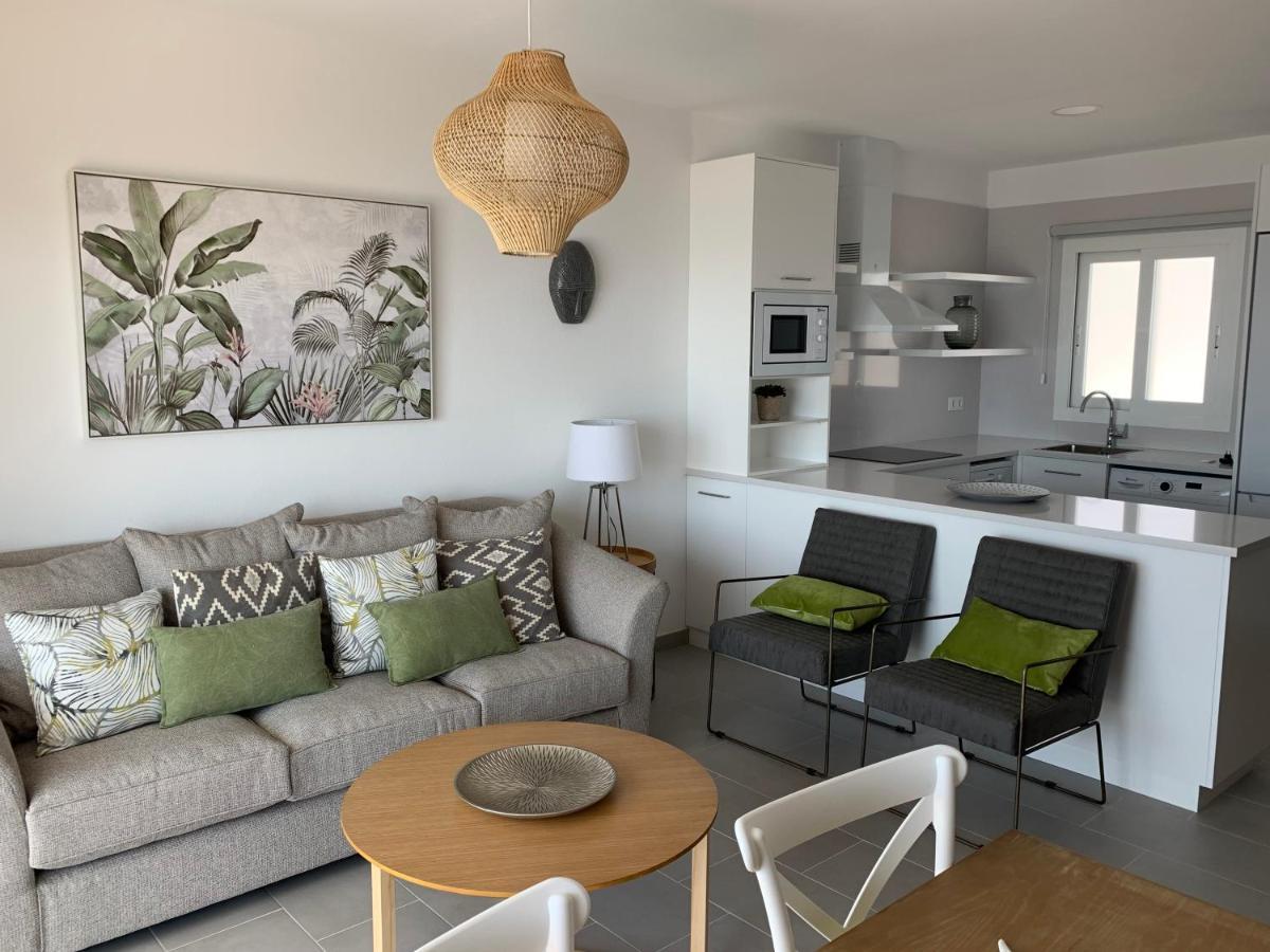 Apartamento en Playa Santo Tomas Es Migjorn Gran Exterior foto